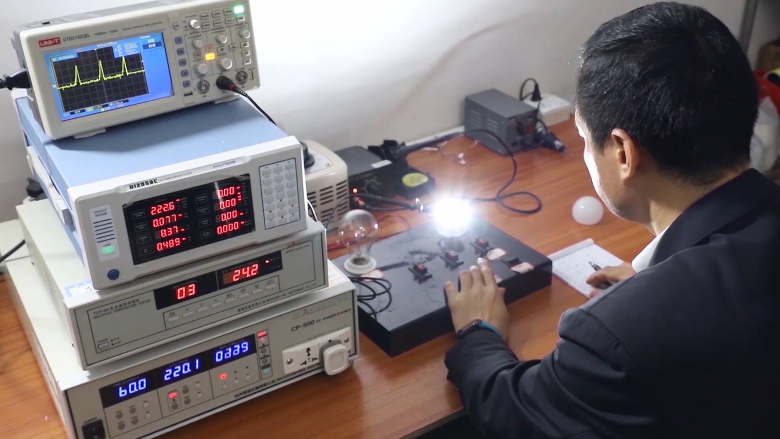LED withstand voltage and leakage testing