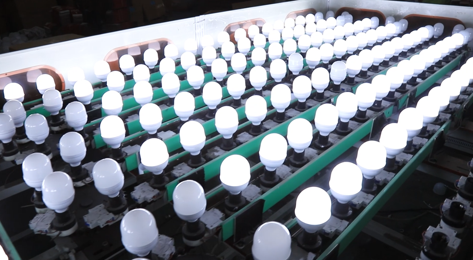 LED aging test room